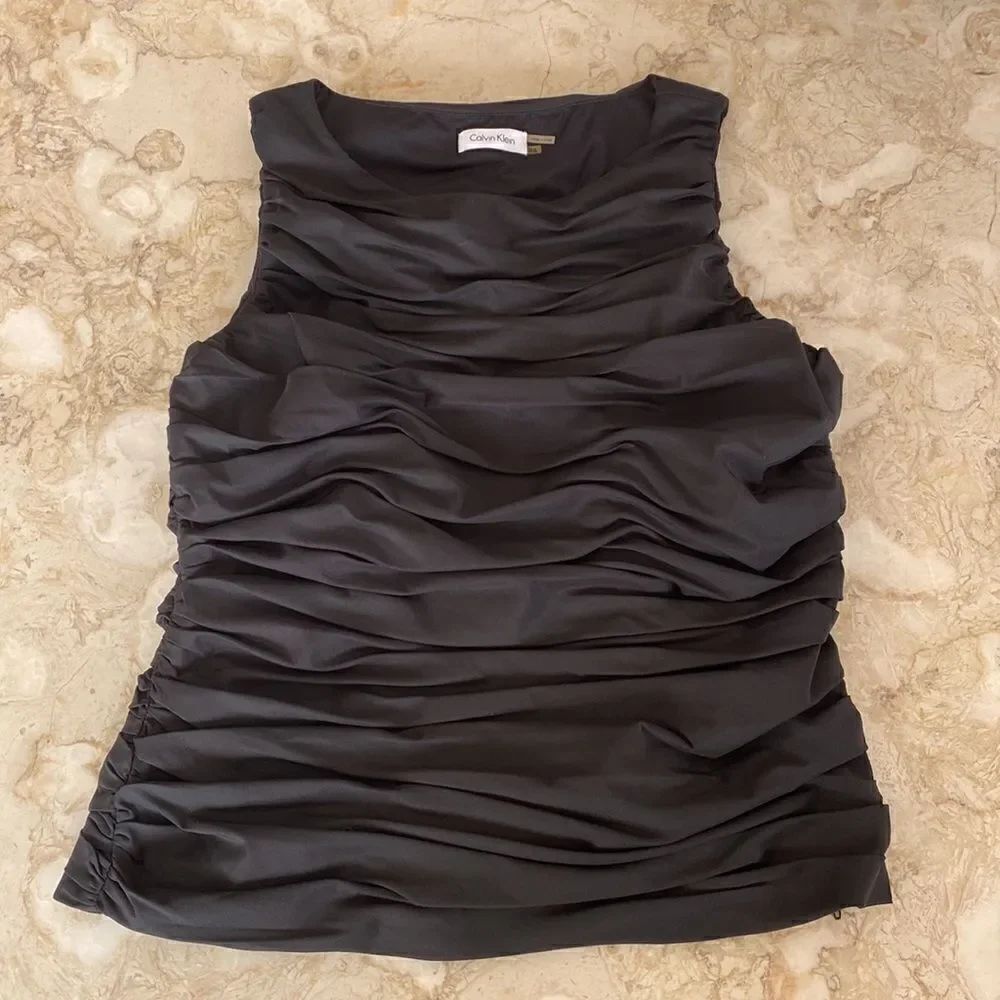 Calvin Klein Rushed Sleeveless Top - Picture 10 of 16